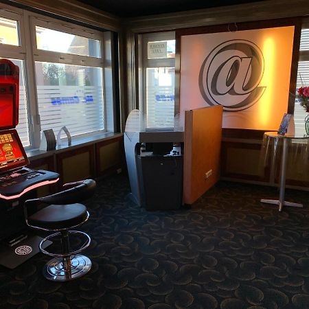 Casino Hotel Neubeckum Екстериор снимка